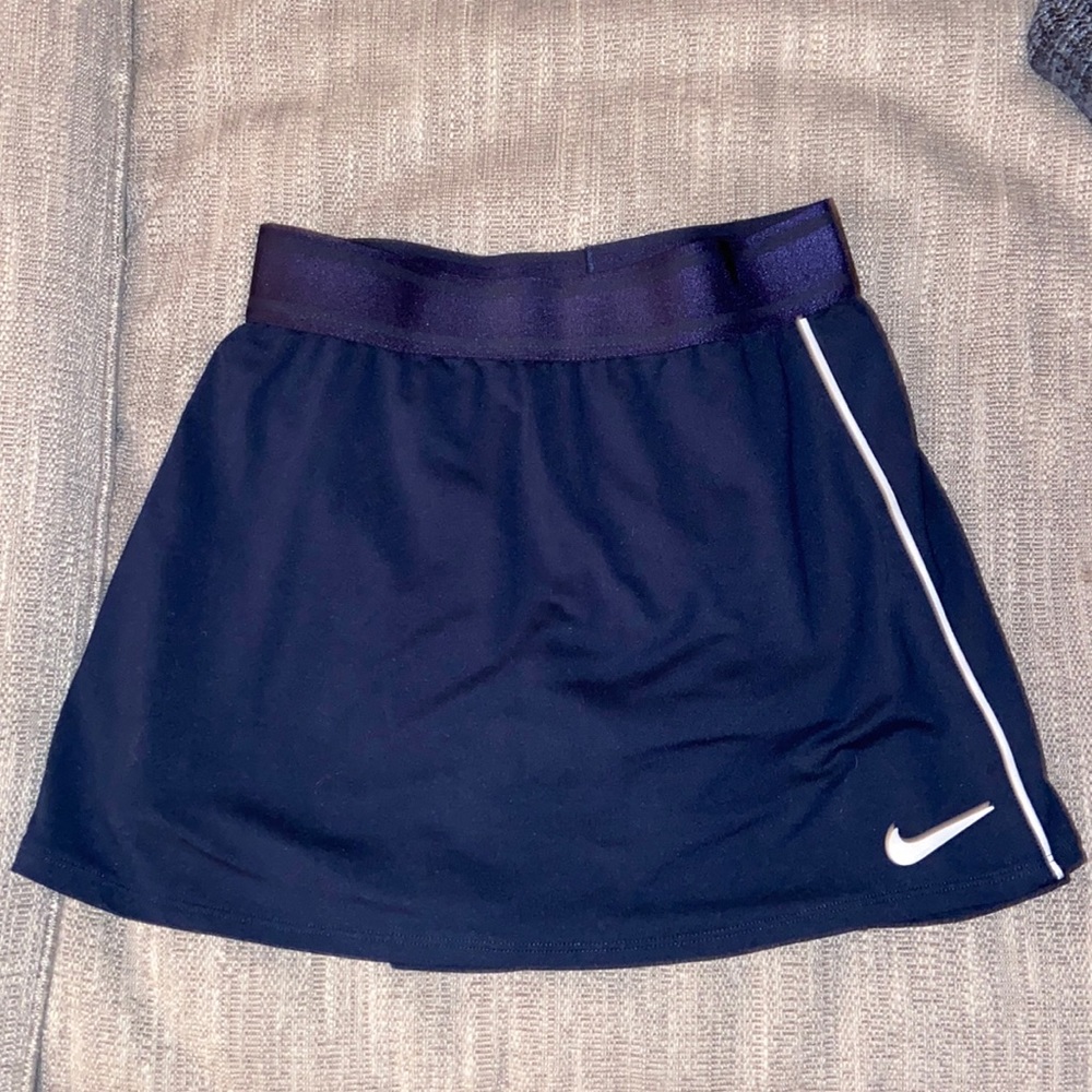 Navy Nike tennis skirt!